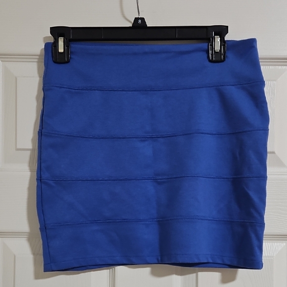 Bandage Skirt - Picture 1 of 2